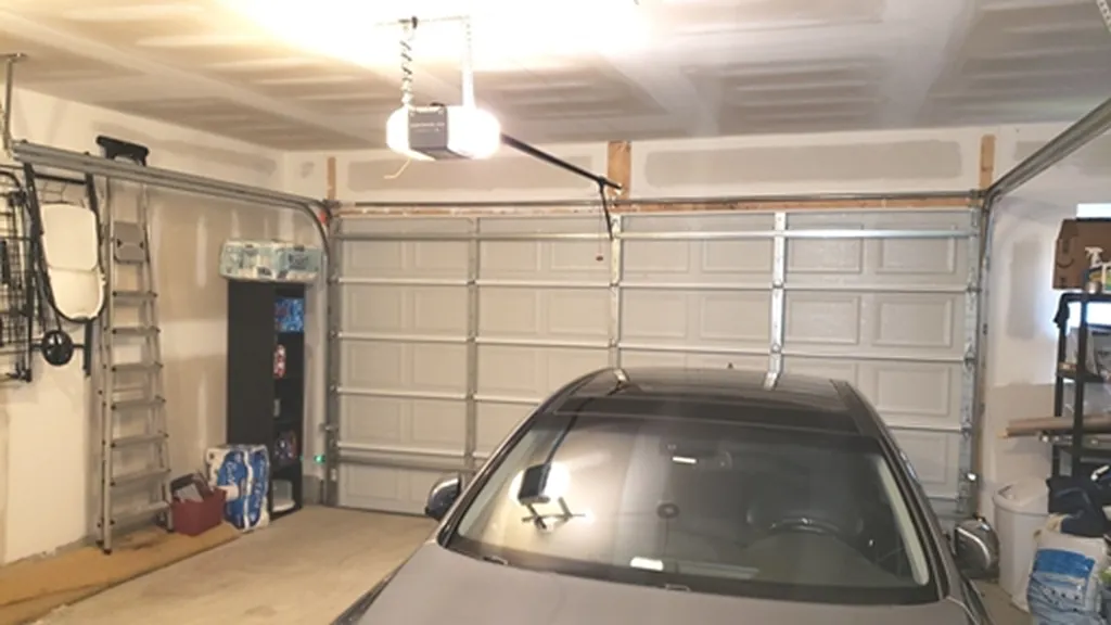 4 bed, 3.5 bath, $2,950 — Photo 4