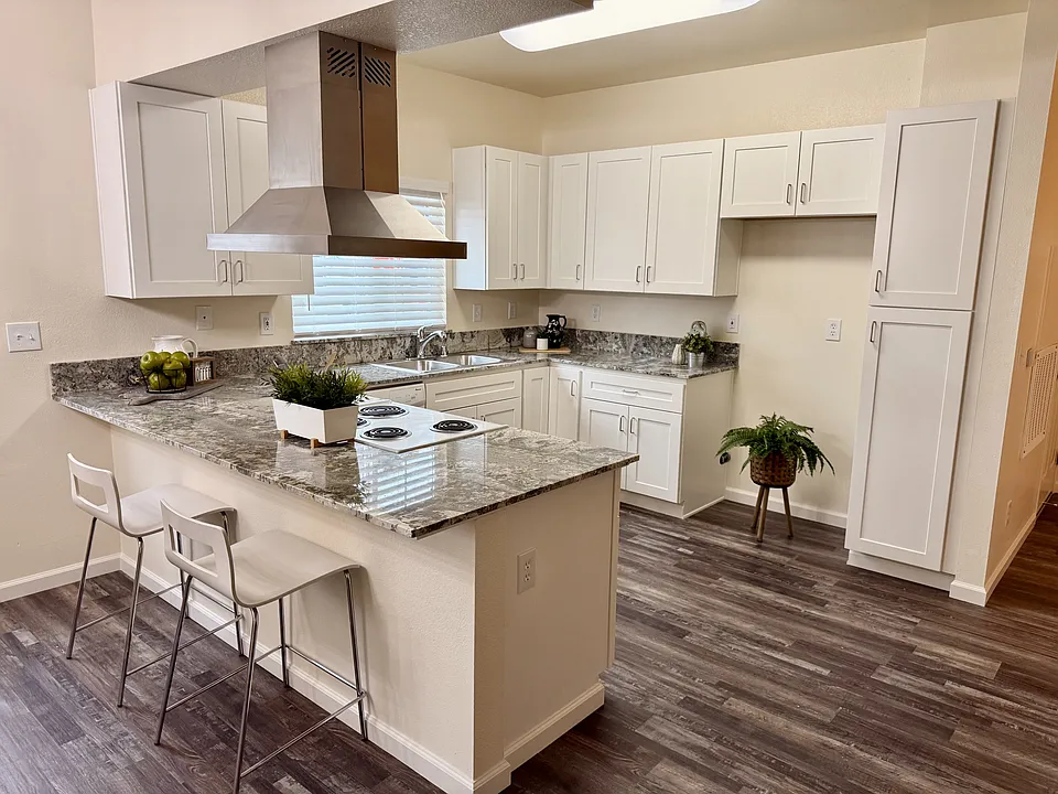 3630 Nicole Ct