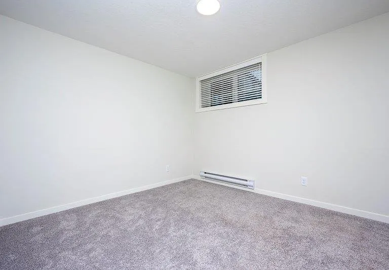 20569 Seton Way SE — Photo 8