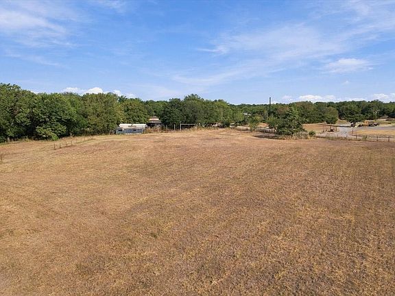 5th image of 435 County Road 4446