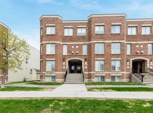 896 Longfields Dr, Ottawa, ON K2J 5K6