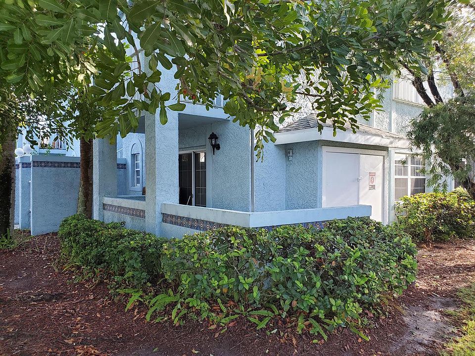 1st image of 1620 SE Green Acres Cir APT N104