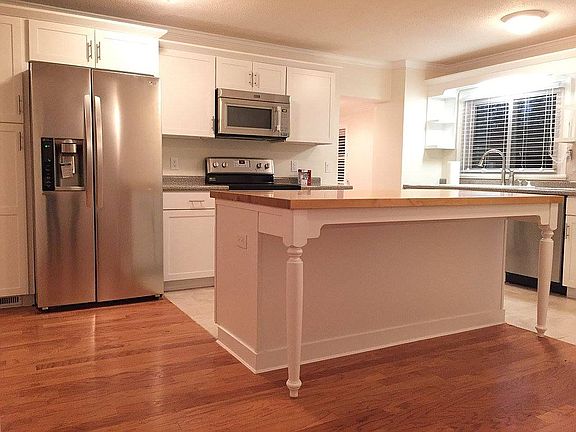 2nd image of 106 Little Ave