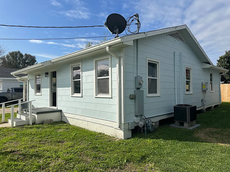 712 McCulla St — Photo 1