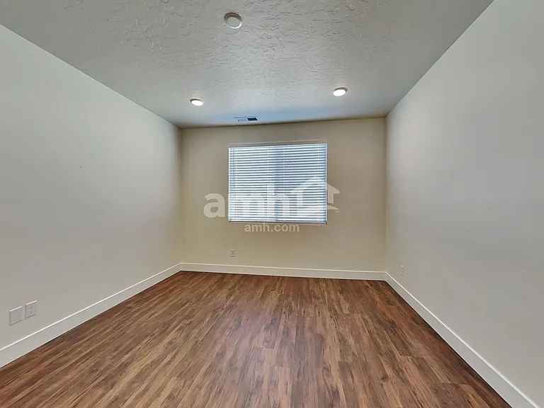 9376 W Dove Creek St — Photo 7