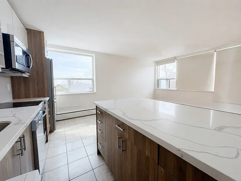 140 Springhurst Ave #41 — Photo 7