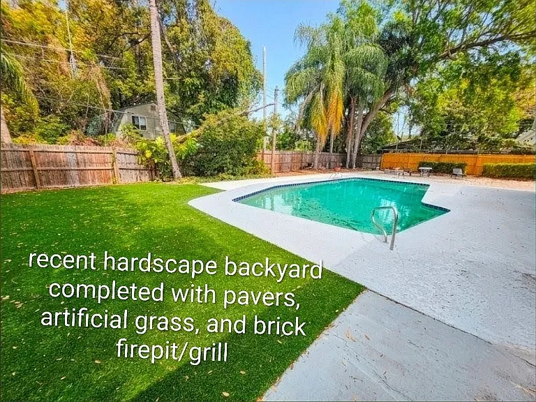 1009 N Palm Ave — Photo 11