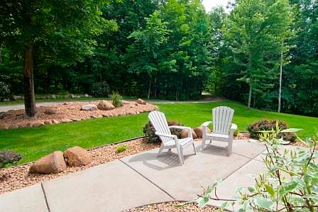 Enjoy Quiet Sitting Area