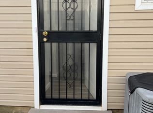 60 Commerce St, Staten Island, NY 10314