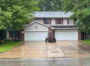 1629 Gabertfield Ct, Suamico, WI 54173