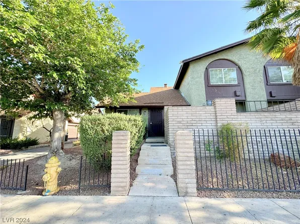4481 Sirius Ave, Winchester, NV 89102