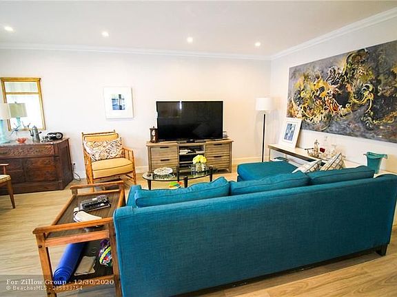 2nd image of 288 Durham Cir #H