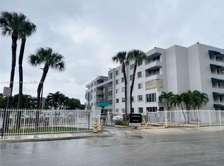 11755 SW 18th St APT 203, Miami, FL 33175