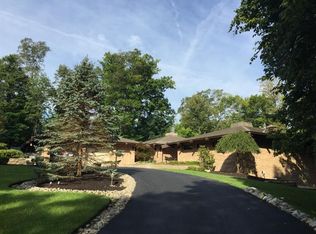 5767 Beech Grove Ln, Cincinnati, OH 45233