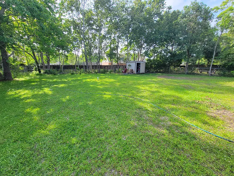 2225 Prytania Cir — Photo 17