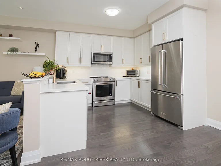 453 Mahogany Ct — Photo 11