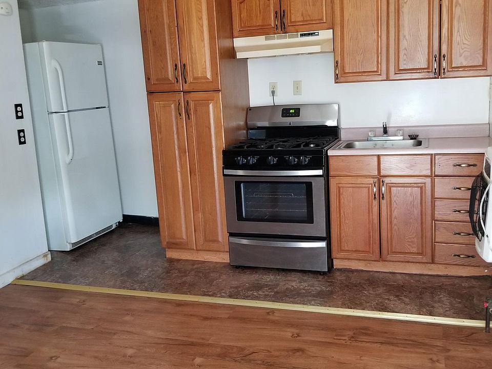 108 Market St Piketon OH Zillow