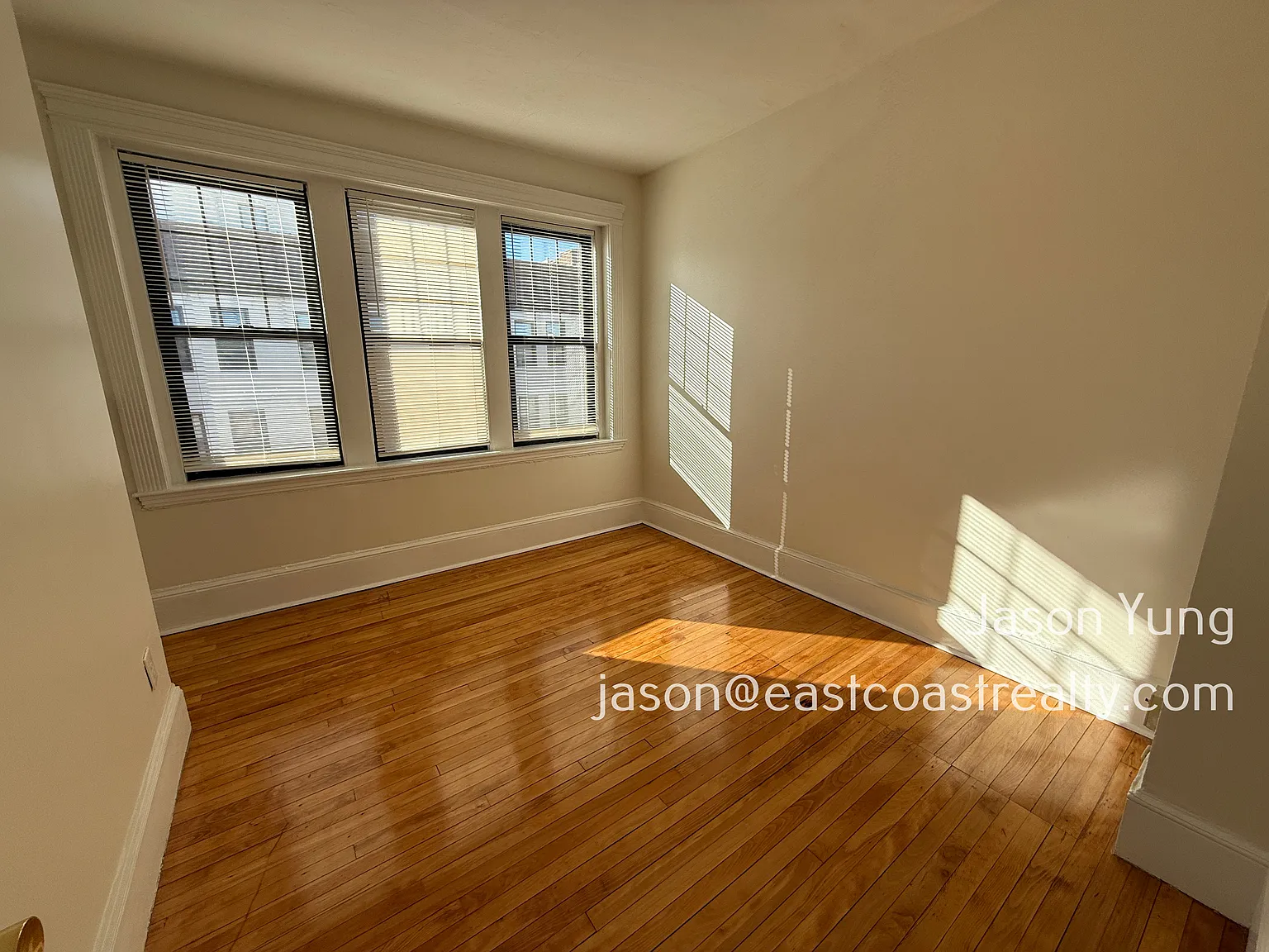 2 bed, 800 sqft, $2,950 — Photo 1