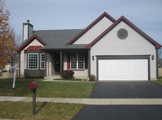 1938 Pointe Blvd, Aurora, IL 60504