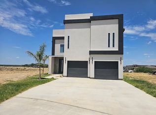 512 Concepcion Dr, Laredo, TX 78045