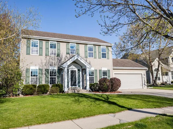 3629 Applewood DRIVE, Waukesha, WI 53189