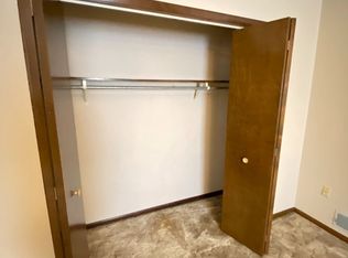 215 Longsite Dr APT 13, Uniontown, PA
