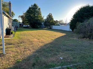 228 E Florida Ave, Villas, NJ 08251