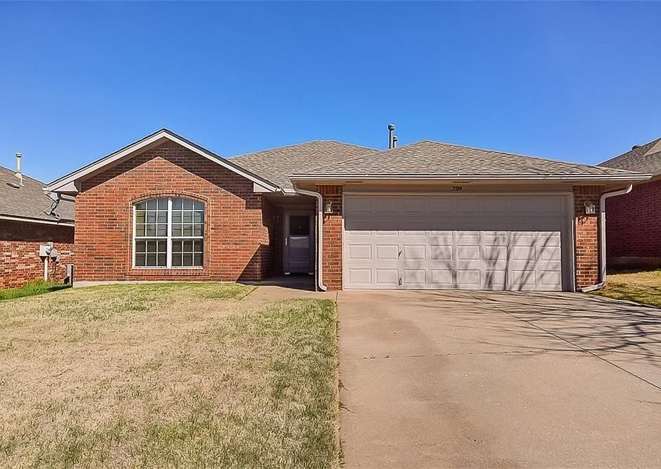 1st image of 709 Sequoyah Trl