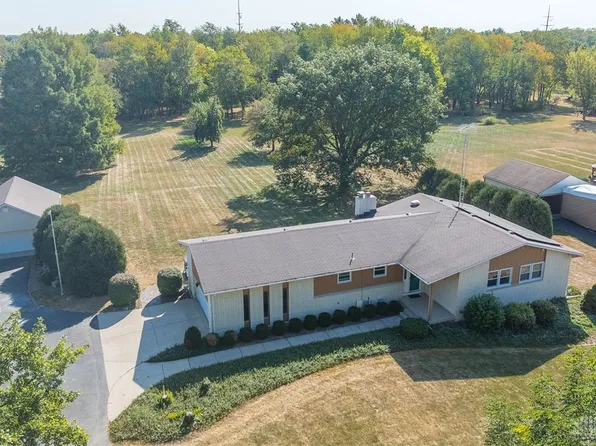 11208 Putnam Rd, Englewood, OH 45322