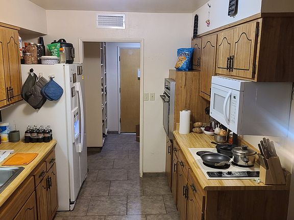 4th image of 10308 W Sun City Blvd