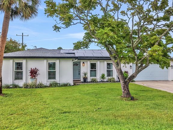 4th image of 4105 Seabreeze Dr