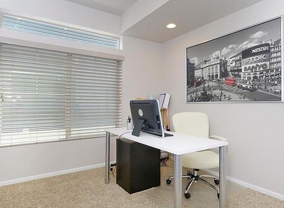3rd image of 4585 N Walden Ct