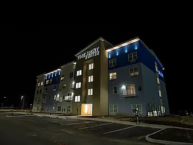 1 bed, 750 sqft, $999 — Photo 3