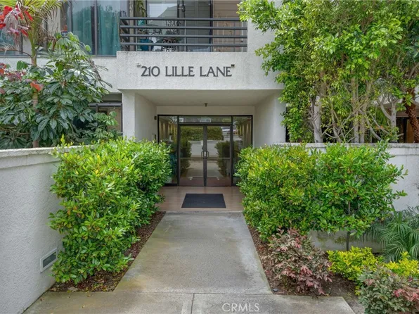 210 Lille Ln APT 217, Newport Beach, CA 92663