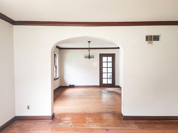 5th image of 2820 Wakonda Dr