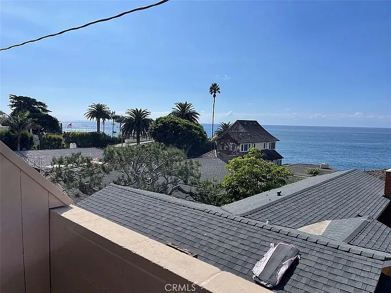 2037 S Coast Hwy #1 — Photo 21