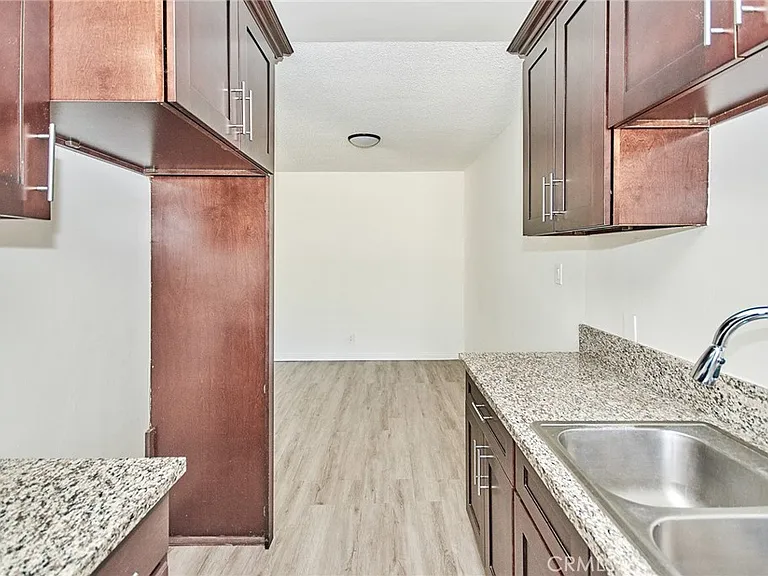 1024 S Atlantic Blvd #11 — Photo 9