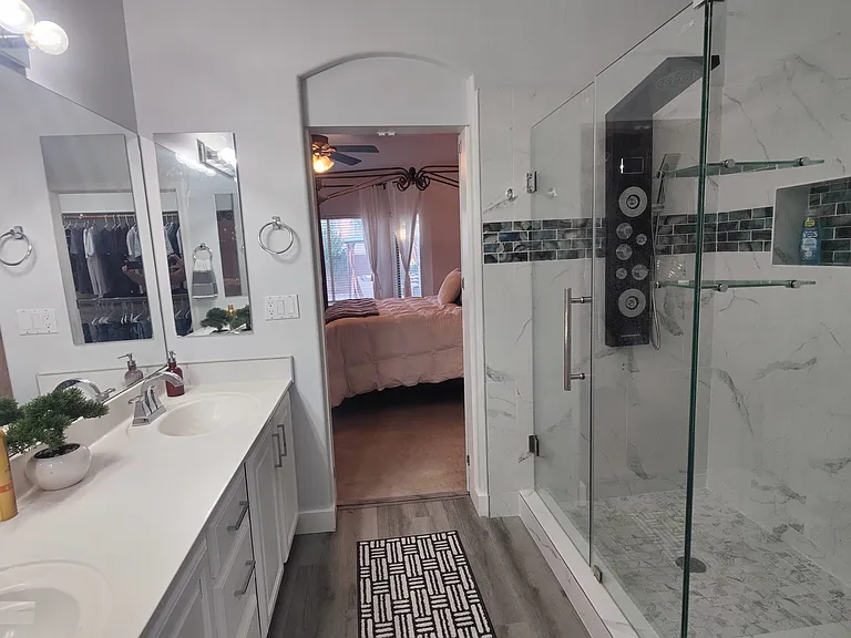 1931 E Vista Dr — Photo 15