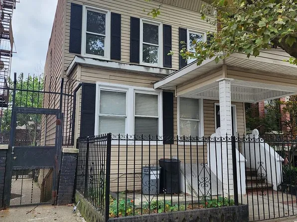 284 Sullivan Pl, Brooklyn, NY 11225