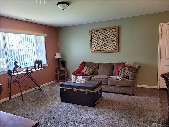 5th image of 1568 Seneca Dr
