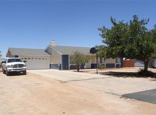 21054 Nandina Rd, Apple Valley, CA 92308