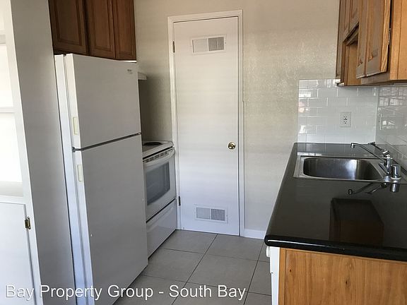 3rd image of 1025 Boranda Ave APT 1