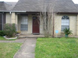 9411 Bollingbrook Dr, Houston, TX 77083
