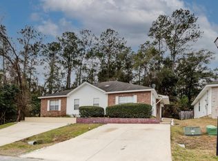 1712 Corey Wood Cir, Tallahassee, FL 32304