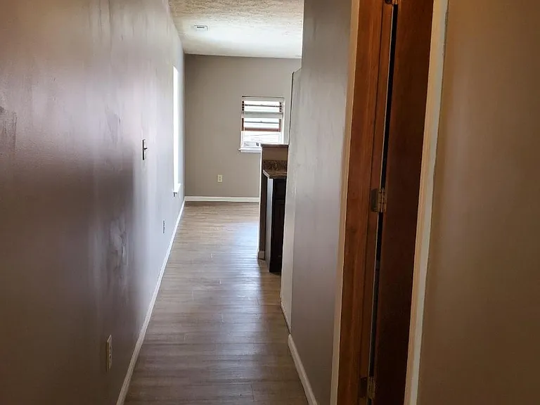 213 E Center St #A — Photo 7