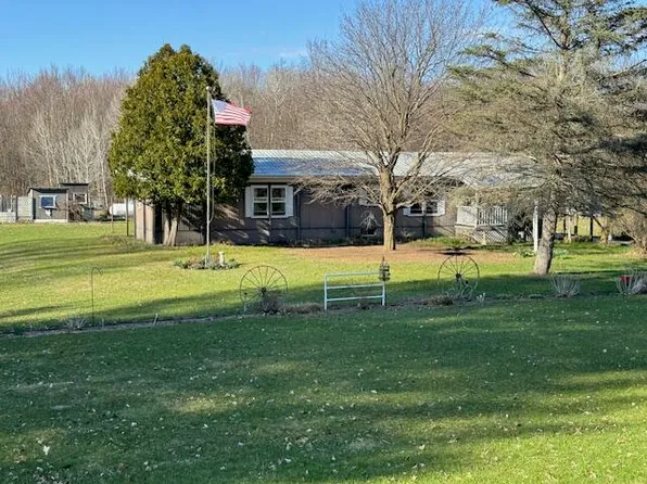 4556 E Freesoil Rd, Free Soil, MI 49411
