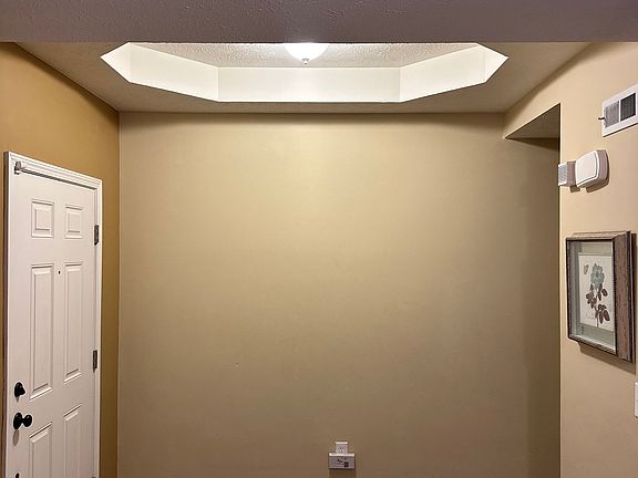 3rd image of 7159 Marshbury Way