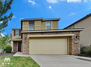 1088 Crown View Dr, Reno, NV 89523
