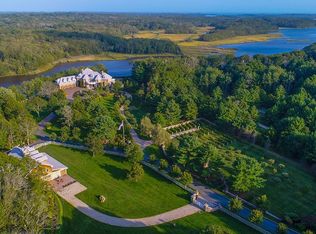 150 Horseneck Rd, Dartmouth, MA 02748