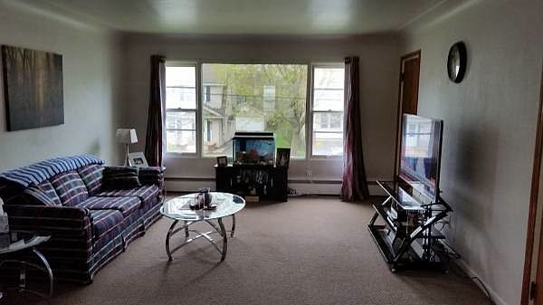 1st image of 436 Campbell Ave APT 3